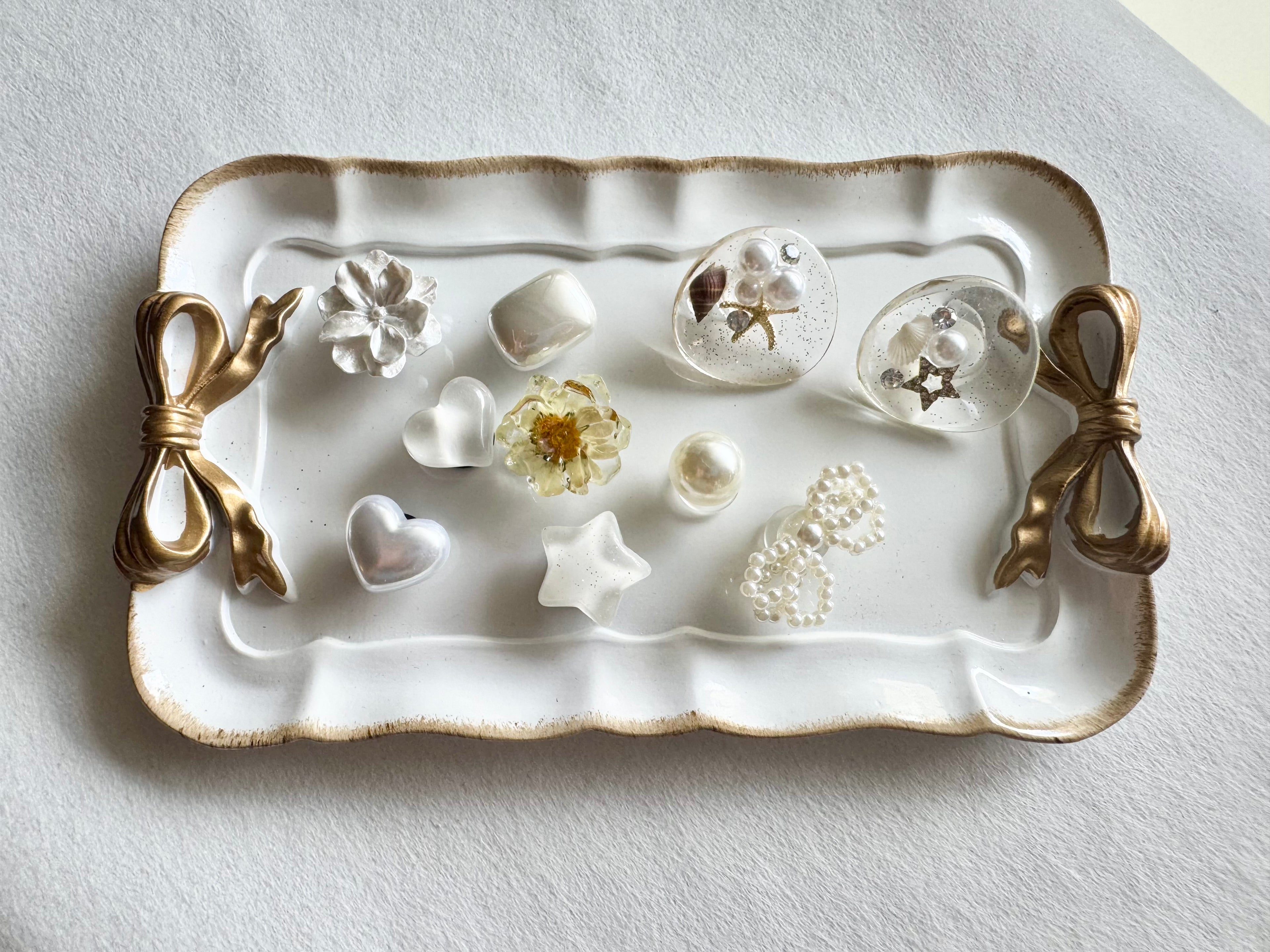 Pearl & Gold Shoe Charms